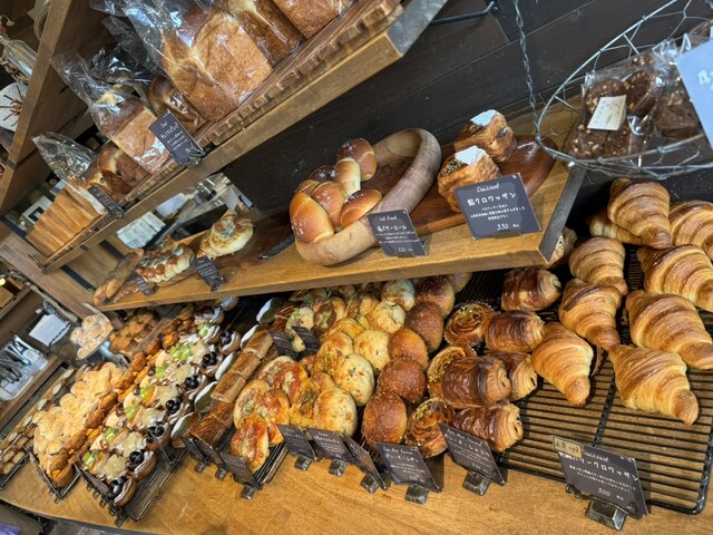 パンの丘 青葉台 丘の上のパン屋 kozueのパン屋さん巡り』by bishinbari
