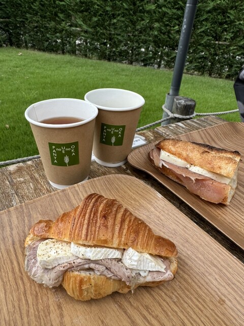 by こっさん77 : 丘の上のパン屋 - あざみ野/パン | 食べログ