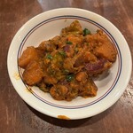 パンジャビ ダバ - サービスのじゃがいもなどの炒め物