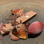 ラチュレ - 山葡萄のいちぢくのデザート