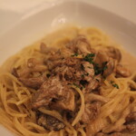 ゾーナイタリア - 牛肉とポルチーニ茸のクリームソーススパゲッティ