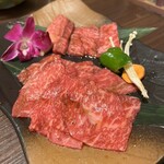 YAKINIKU TORANOYA - 