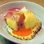 カスレ - 地域活性化イースター企画「生ハムとウフマヨ」380円