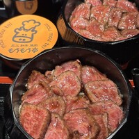 炭火和牛焼肉もうもう亭 広小路店 - 
