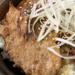 マルハのカルビ丼 - 