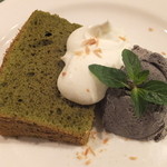 ワインレストラン ドミナス - 和三盆抹茶シフォンとごまアイス