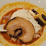 燃えよ麺助 - 〆にのっけて