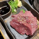 黒毛和牛とタンとハラミ 焼肉ごりちゃん - 