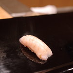 寿し処 寿々 - 鮃（ひらめ）縁側（えんがは）