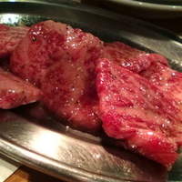 焼肉ホルモン 稲田 - カルビ