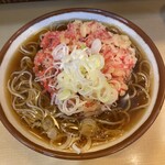 そばの神田 東一屋 - 紅生姜天蕎麦490円