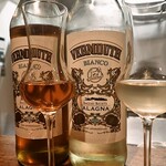 Motivo ワインと料理 - 食後酒(ベルモット)