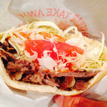 スターケバブ・アキバテラス - 閉店前のビーフピタバハラットスパイシー