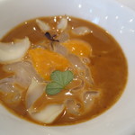 シック プッテートル - 地蛤のロワイヤル、雲丹とノレソレ、筍とバターのソース1