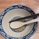 麺や 佐市 - 完飲してしまった。ランチタイムはライスがサービスらしい。リゾット的な感じで食べてもきっと美味しい
