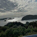 バーガーミュージアム 佐世保バーガー本店 - 九十九島　　　逆光なので綺麗に見えませんね。