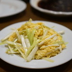 上海小吃 - 黄韮と玉子の炒め物