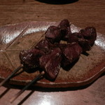 天に月、地に山 - イノシシの肝焼き