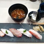 築地孫右衛門 - 