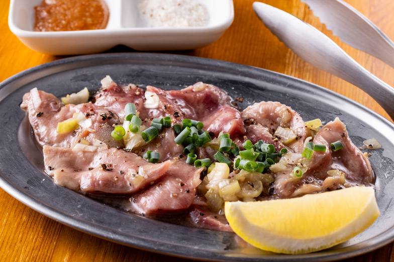 写真 : 生ラムジンギスカン 羊屋チョップ62番地 - 東大宮/ジンギスカン