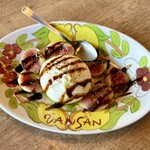 Italian Kitchen VANSAN 福島鎌田店 - プラータとイチジクのカプレーゼ