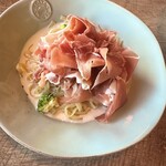 Italian Kitchen VANSAN 福島鎌田店 - 生ハムのクリームパスタ