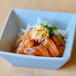 天ぷらとワイン 小島 - 冷菜　タルタルサーモン