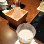 博多水炊き・鶏すき鍋 西新初喜 - 田中六十五とビール