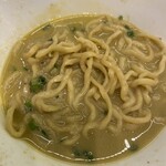 左とう - スープにドボン