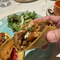 FONDA MEXICANA New York 銀座店 - チキンタコス、リフトアップ