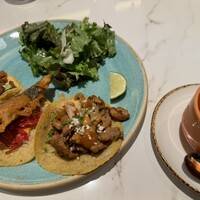 FONDA MEXICANA New York 銀座店 - 3種のタコスセットとジャガイモスープ