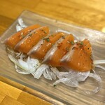 和食バル KO-IKI - ・秋鮭のカルパッチョ 590円/税抜