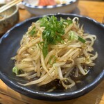 重蔵 - 味もやし（390円）