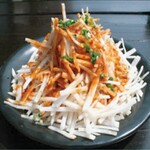 ダイコンサラダ