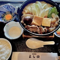 松阪牛 よし田 - すき焼き御膳1,600円 （生卵付き）