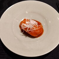 スーツァン・レストラン陳 渋谷店 - 白身魚のフリッター？衣がサクサク。甘酢ソースで美味しい。