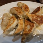ぎょうざの店 黄楊 - 餃子１人前