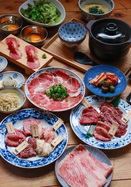 炊きたてごはんと炭火焼肉 みかん