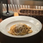 カルネジーオ ウエスト - 