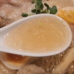 おとなの塩soba  - ■スープ