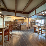 喫茶 タユタウ - ２０２４年９月再訪：内観☆