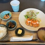 食堂 海トごはん 千早店 - 
