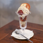 喫茶 タユタウ - ２０２４年９月再訪：栗のパフェ☆