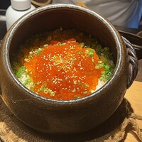 炭火割烹 麻布龍土町 - 鮭といくらの土鍋ご飯
