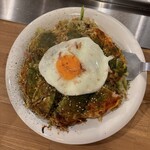 熱々鉄板 チェインズ - 