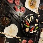 焼肉・薪料理 カラスマロック - 