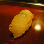 富美寿司 - 鯛と大葉