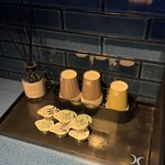 西麻布 焼肉 X - マウスウォッシュなども完備