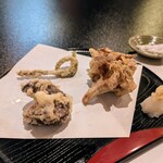 郷土料理ともん - 舞さんやチタケは言わずもがな。クズノメはもっちりした食感と枝豆やグリンピースのような風味で相当に美味しい山菜だと思う