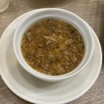 赤白 ホワイティ梅田店 - 